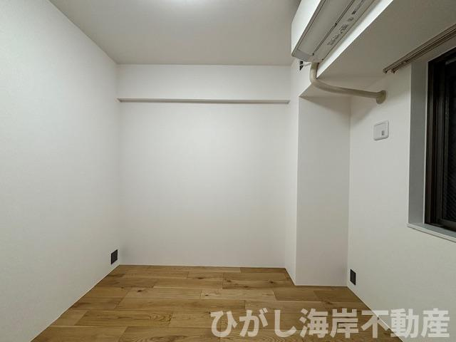 クリオ茅ヶ崎柳島海岸の洋室|新規リフォーム完了！　4.2帖　洋室