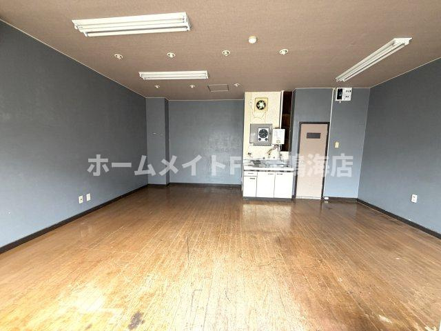ＯＳ・ＳＫＹ第一不二ビルの内装