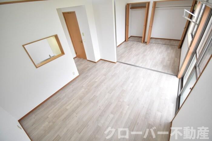 リースランド中府 Ａの洋室|ＬＤＫ１１．１帖～洋室５．２帖