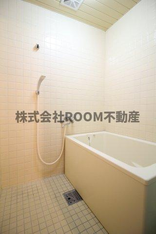 メゾンド妻ヶ丘の浴室|ゆったり過ごせるお風呂です