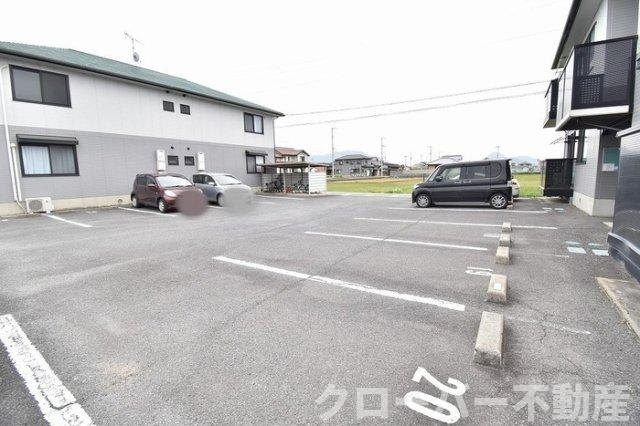 ハイツ田園 Ⅱ B棟の駐車場|駐車場