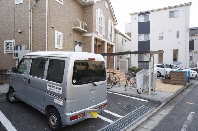 プリティレジデンスの駐車場