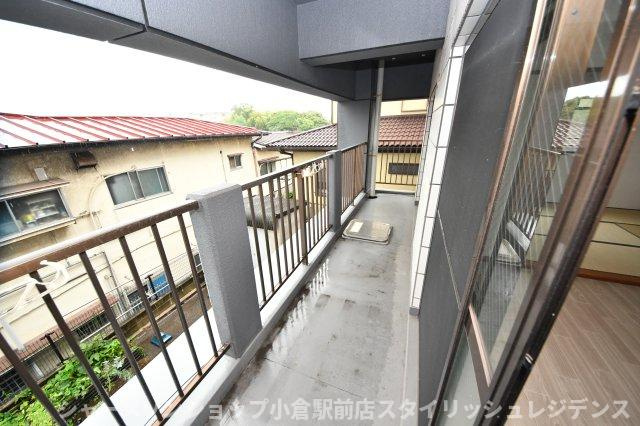 アレックス若園のバルコニー