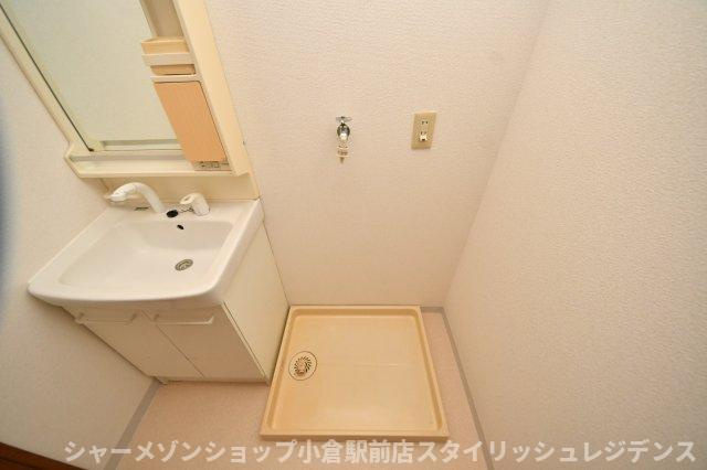 アレックス若園の洗面所