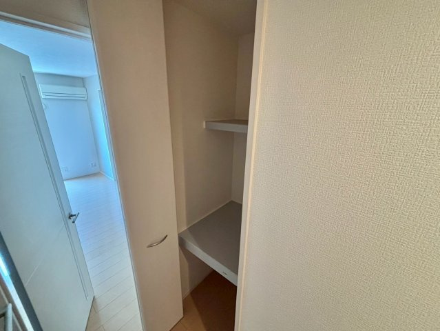 セジュール亀山　B棟の収納