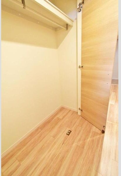 エスペランサ上前津の収納|大きなものも収納できそうです