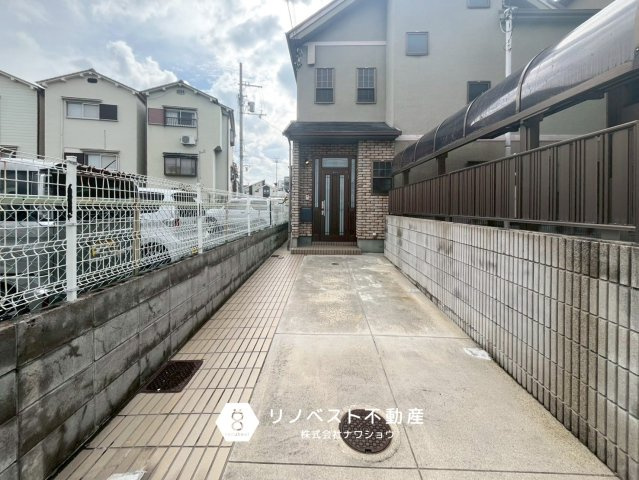 東大阪市三島1丁目の駐車場|【リノベスト不動産】テナント物件は東大阪市含む大阪府下でご紹介可能です◎
