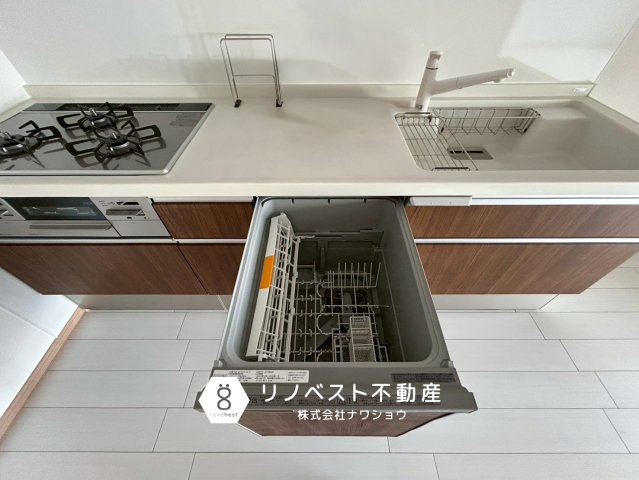 プレジデント東大阪第1号棟のキッチン|【リノベスト不動産】弊社は近鉄大阪線・奈良線『布施』駅から徒歩2分の場所にございます♪
