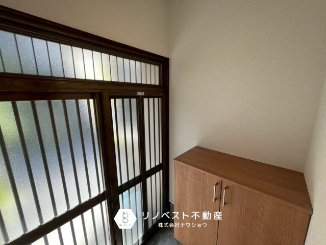 東大阪市若江東町1丁目の玄関|【リノベスト不動産】リフォーム・リノベーションのご相談も承ります♪

