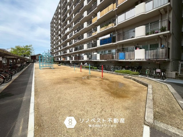 小阪パークハイツ弐号棟のその他共用部分|【リノベスト不動産】女性スタッフ・男性スタッフ共に活躍中！
