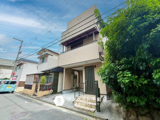 東大阪市寿町1丁目の前面道路含む現地写真|【リノベスト不動産】弊社では売却のご相談も受付中！まずは一度ご相談ください♪
