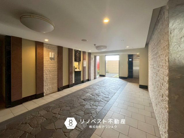メゾンドール瓢箪山のその他共用部分|【リノベスト不動産】弊社は近鉄大阪線・奈良線『布施』駅から徒歩2分の場所にございます♪
