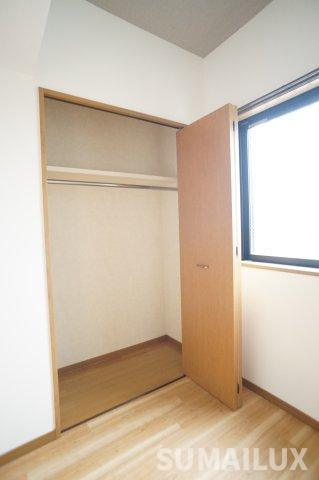 熊本市中央区島崎１丁目の賃貸マンションの収納
