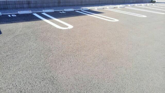 リッチ　フィールドの駐車場