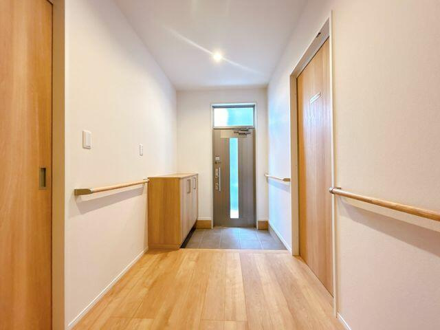豊橋市西松山町の中古一戸建の玄関|詳細はお気軽にお問合せください！
レスト不動産　TEL0532‐55‐1555
