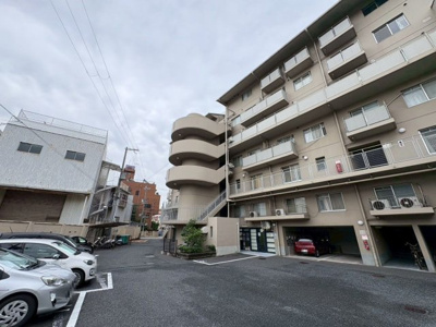 【駐車場】 | サンライズマンション浜寺 | 長谷工コミュニティ管理です。隅々まで管理が行き届いているマンションです。