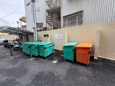 【設備】 | サンライズマンション浜寺 | 敷地内ゴミ置き場も清潔に保たれています。