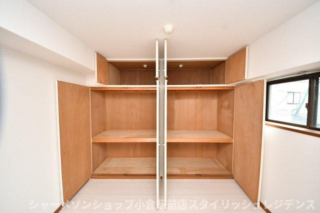 アレックス若園の収納