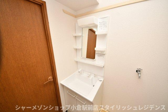 アレックス若園の洗面所