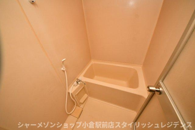アレックス若園の浴室