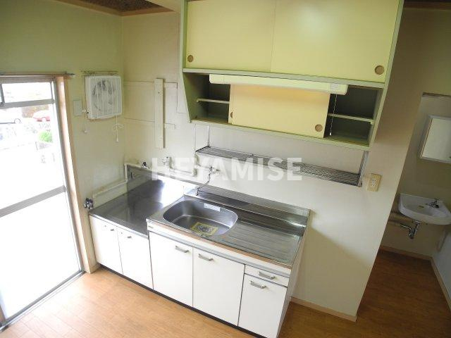 ビレッジハウス栗面1号棟のキッチン|※室内画像は別号室のもの