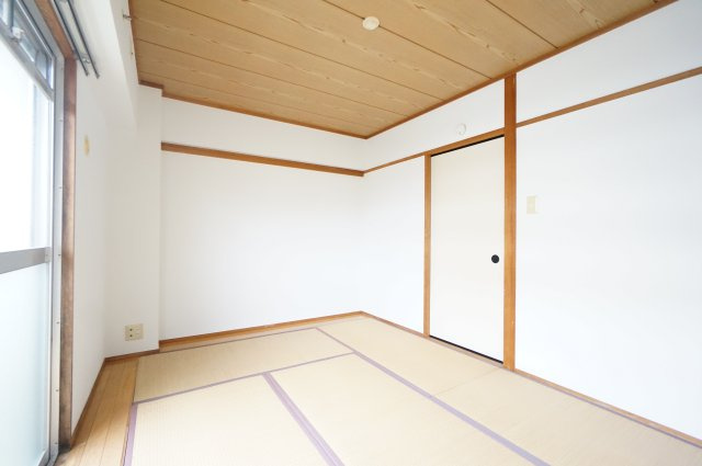 ビレッジハウス迎田2号棟の和室|諸条件、交渉などお任せ下さい！