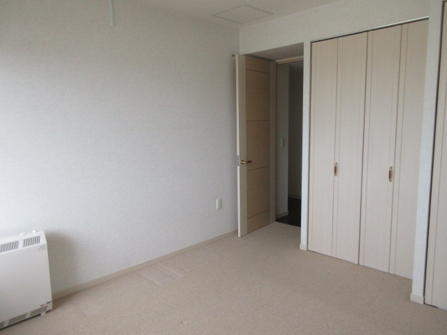 パシフィック西6条プライムの洋室
