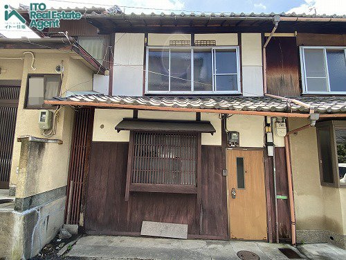 鹿ケ谷西寺ノ前町 中古テラス(D号地)