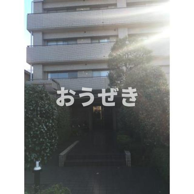 パティオ本牧のエントランス