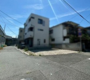 東鳴尾町2丁目建築条件付き土地の前面道路含む現地写真
