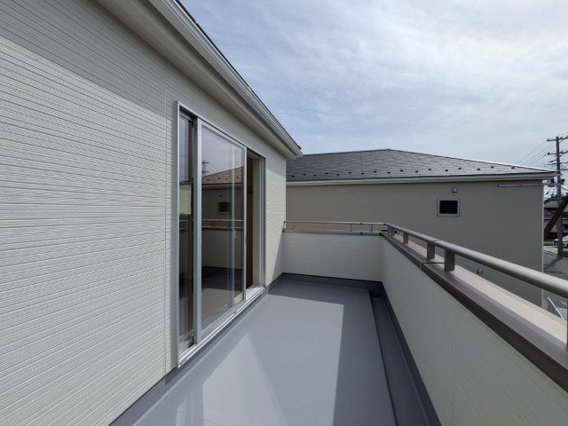 【新築戸建】　いわき市四倉町上仁井田2期　長期優良住宅のバルコニー|1号棟写真　北東側のバルコニーです。