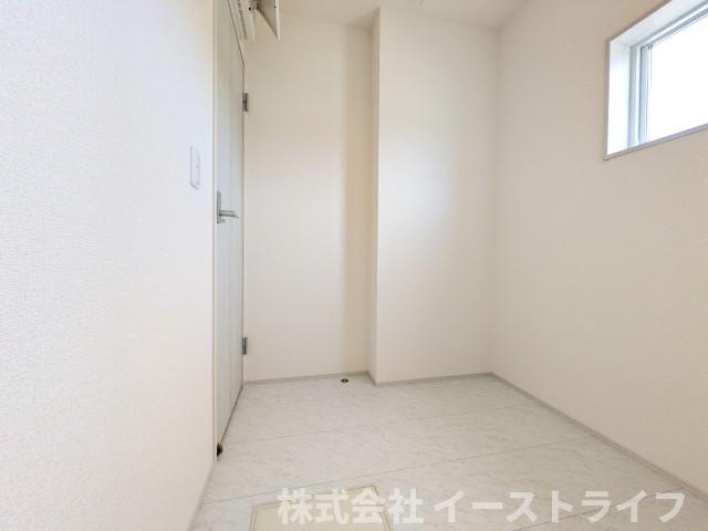 【新築戸建】　いわき市四倉町上仁井田2期　長期優良住宅のランドリースペース|1号棟写真　脱衣所とランドリールームが独立しています。
