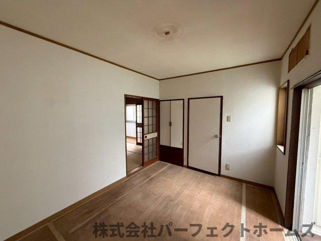 香里ヶ丘1丁目戸建の洋室|個人の部屋や寝室として使える洋室です