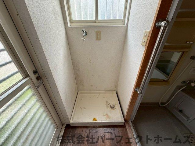 香里ヶ丘1丁目戸建の設備|洗濯機置場です