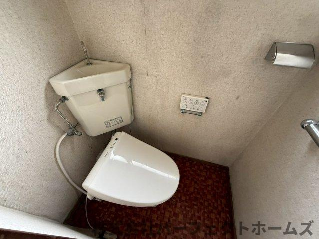 香里ヶ丘1丁目戸建のトイレ|トイレもきれいです
