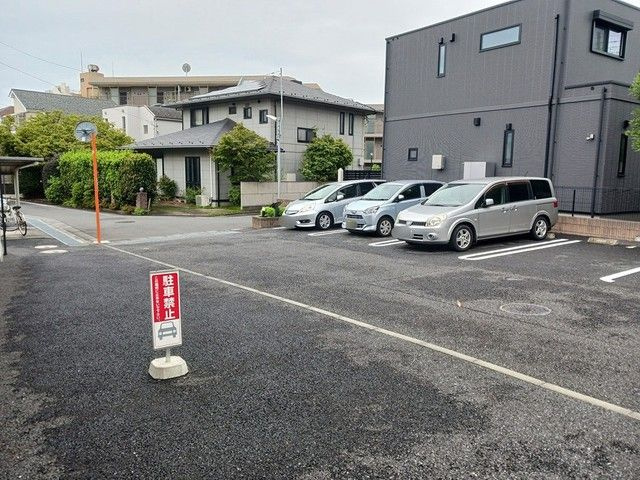 シルフィード八雲　Ⅰの駐車場