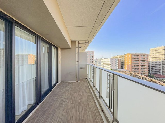 メイツ深川住吉のバルコニー|メイツ深川住吉：約１２平米のワイドバルコニー画像です！