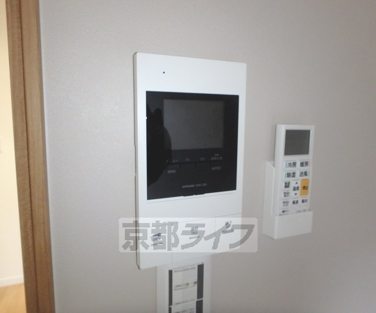 Dolce御所西のセキュリティ|TVモニター付インターホン