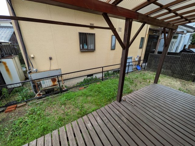 小牧市大字東田中　中古戸建の庭|お庭の付いた物件です