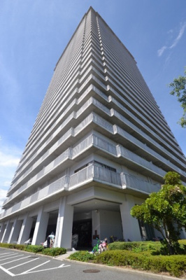 【外観】 | ファミールタワープラザ岡山イーストタワー