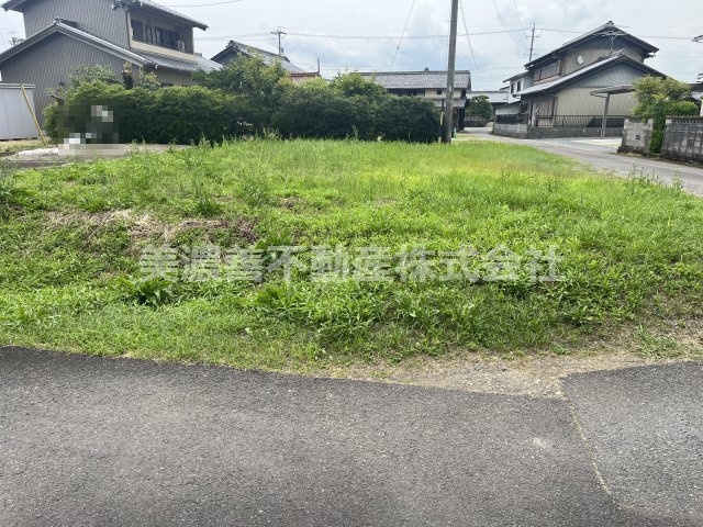 ６７１３６　岐阜市溝口中土地