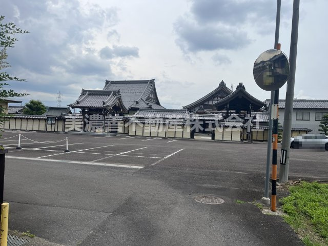 ６７１３６　岐阜市溝口中土地の周辺