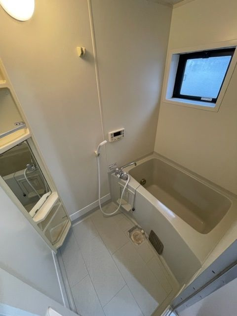 テラスルミエールの浴室
