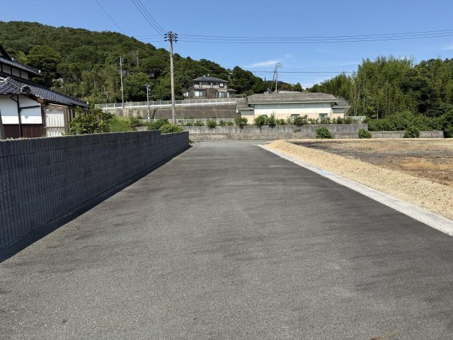 東際波浦　1号地の外観|前面道路