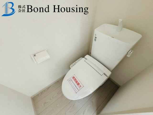 近隣買い物施設充実　清水が丘1期　新築6区画　3号棟のトイレ