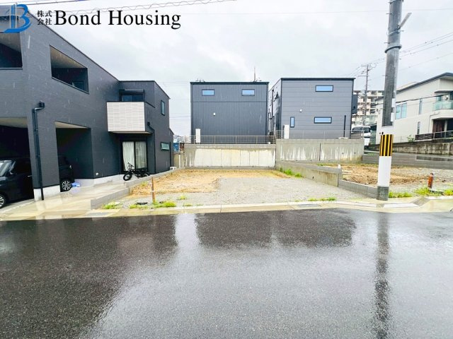 近隣商業施設充実　清水が丘1期　新築6区画　5号棟の外観