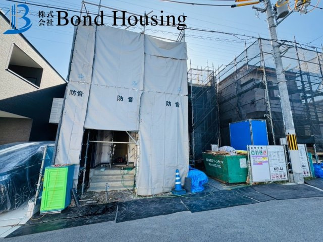 近隣商業施設充実　清水が丘1期　新築6区画　5号棟の前面道路含む現地写真