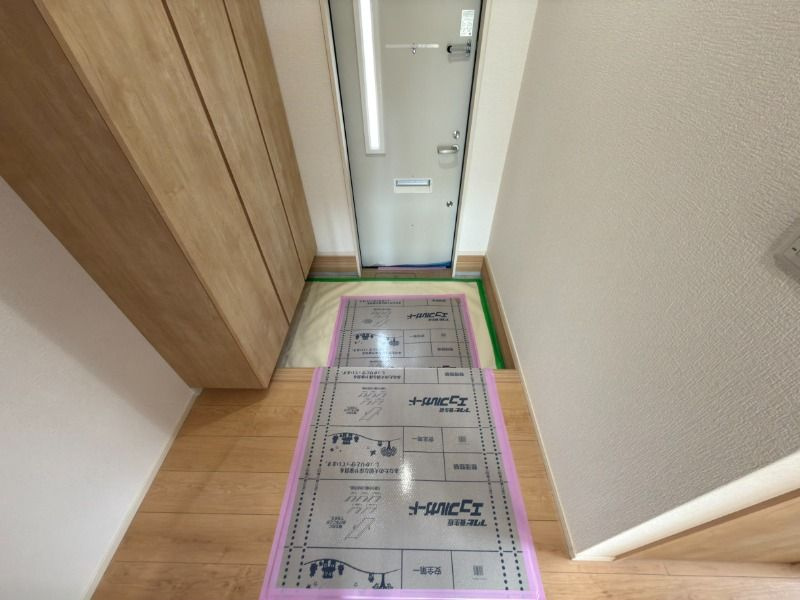 エスポワール出水の森Iの玄関