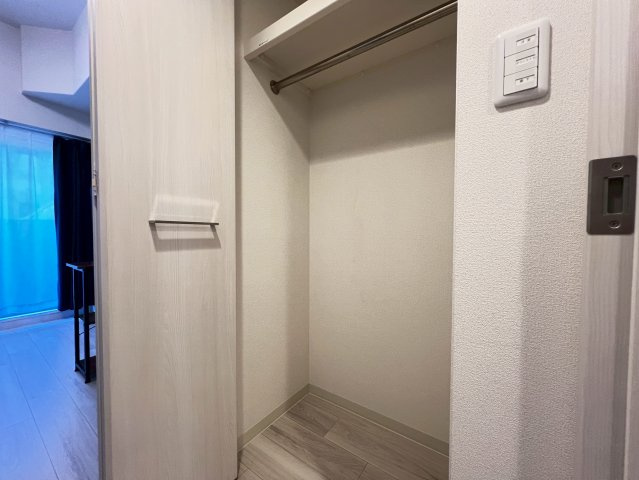 プレサンス堺筋本町ディスティニーの収納
