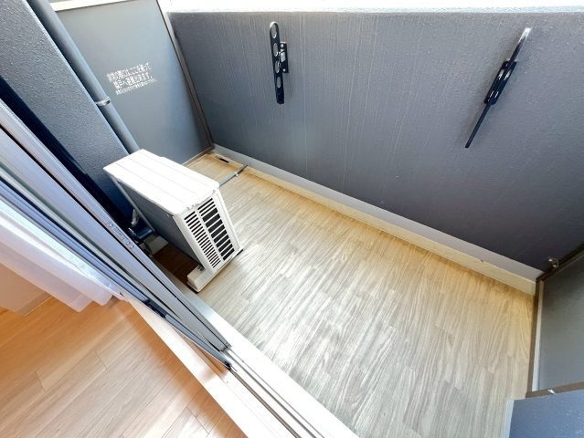 プレサンス堺筋本町ディスティニーのバルコニー